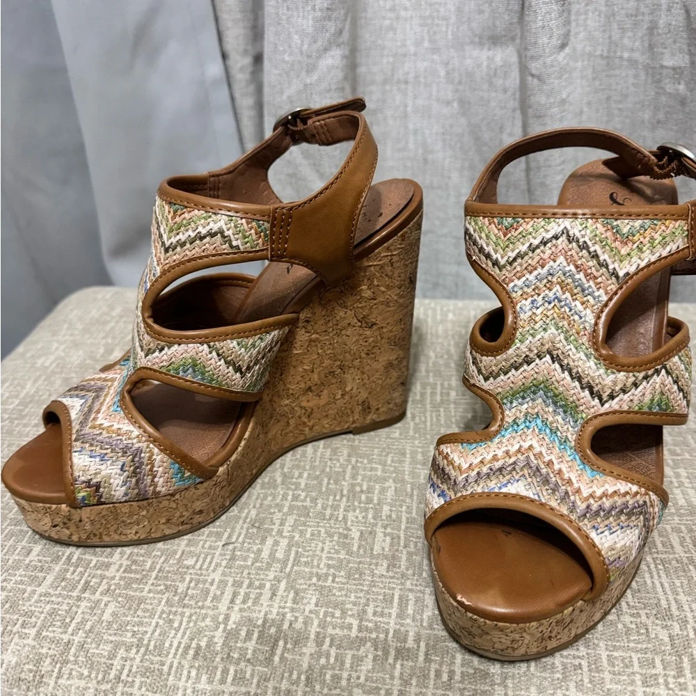 Lucky Brand Brown and Multicolor Wedge Sandals